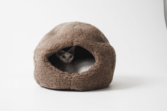 Lit pour animaux de compagnie en laine naturelle Nest - Beige