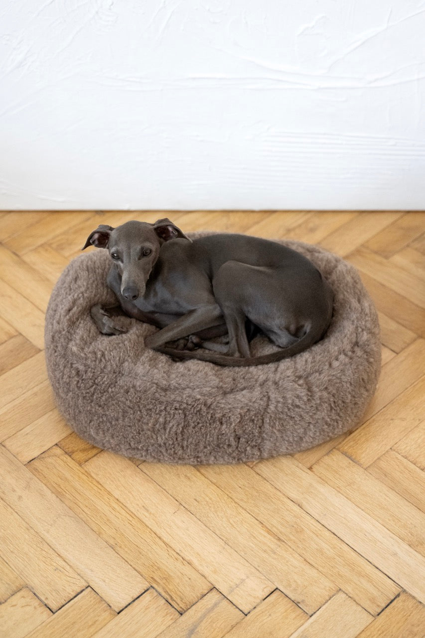Lit ovale en laine naturelle pour animaux de compagnie - Beige