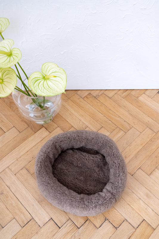 Lit rond pour animaux de compagnie en laine naturelle - Beige